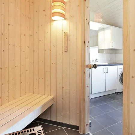 Three-bedroom Holiday In 9 펜션 Großenbrode